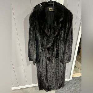 Luxurious Mink Fur Coat